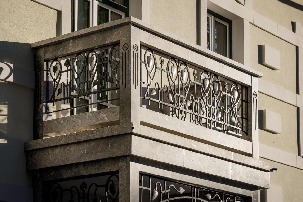 Boutique Hotel Sunrose 7 - Gourmet & Spa (Adults Only) Бохинь Экстерьер фото