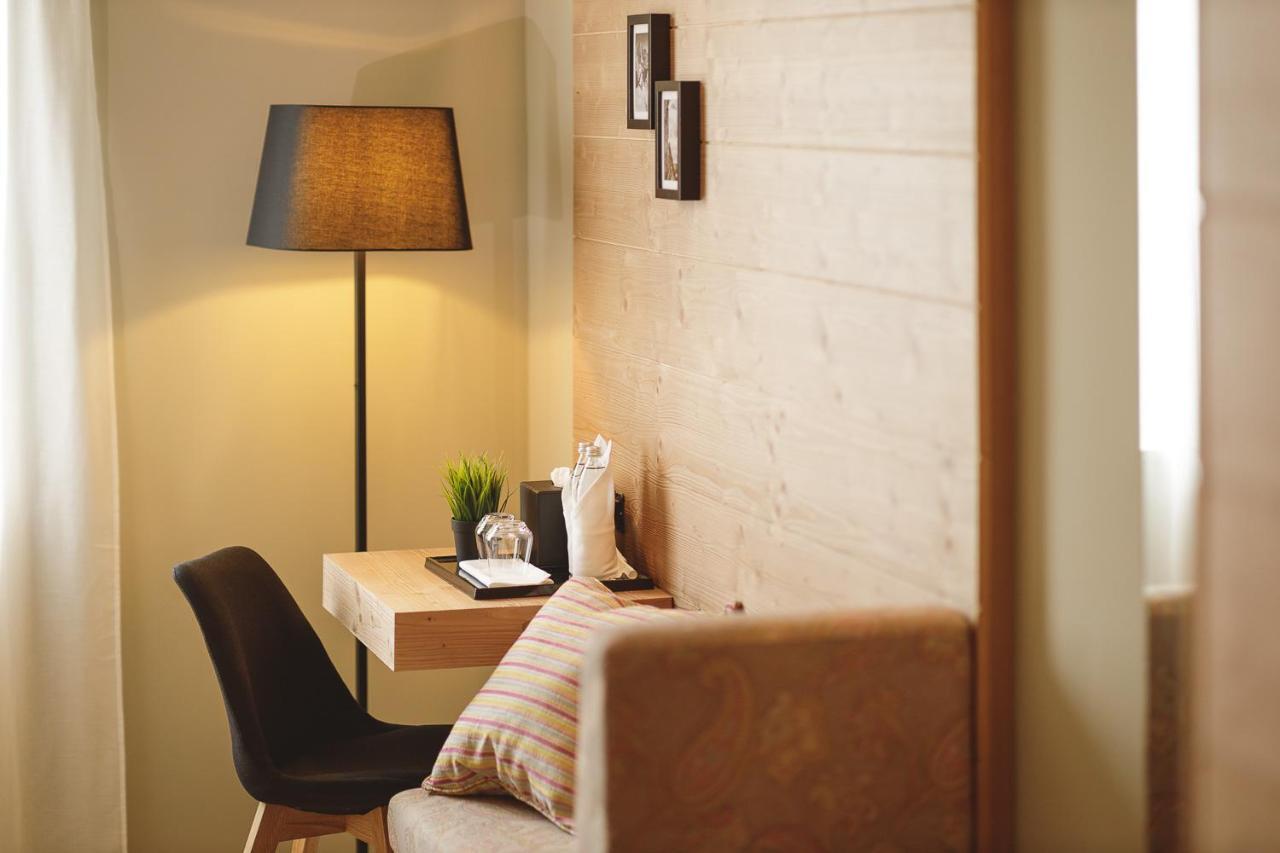 Boutique Hotel Sunrose 7 - Gourmet & Spa (Adults Only) Бохинь Экстерьер фото